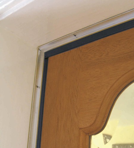 Around door seal heavy - door,